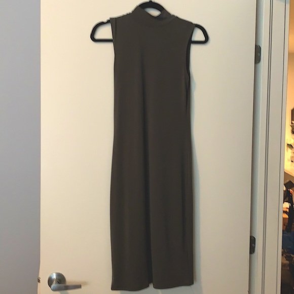 Midi olive green dress - Picture 1 of 2